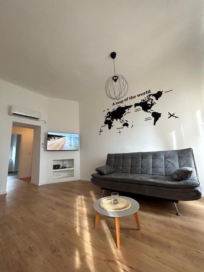 Nina & Lola Apartman Fiume Kültér fotó