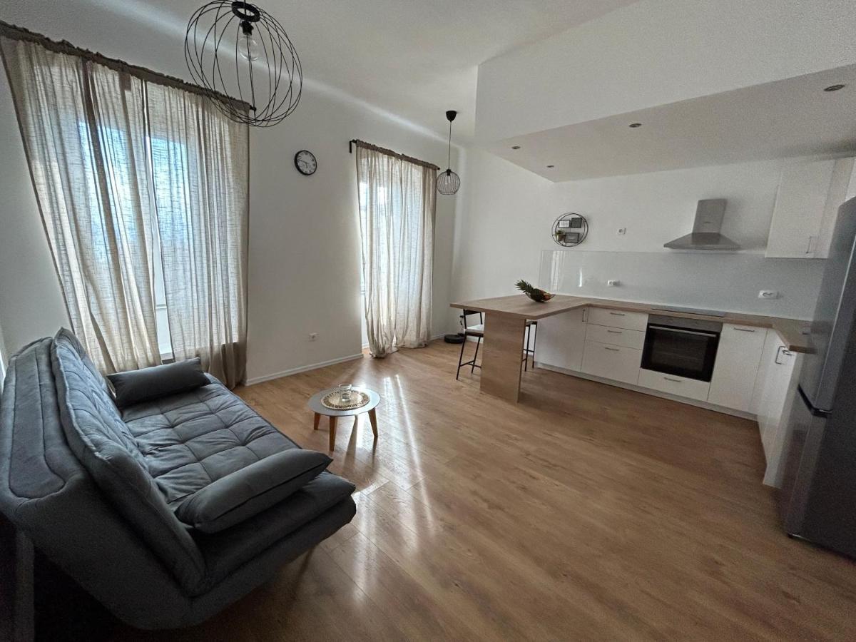 Nina & Lola Apartman Fiume Kültér fotó